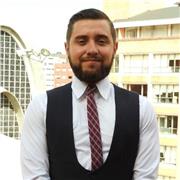 Profesor de filosofía y humanidades , Mg. en estudios de desarrollo